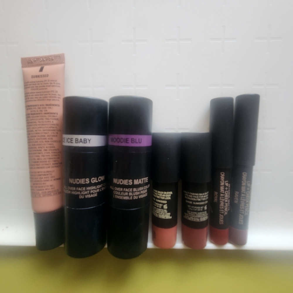 Nudestix Lot